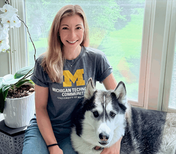 Aubrey Morse and her Siberian Husky
